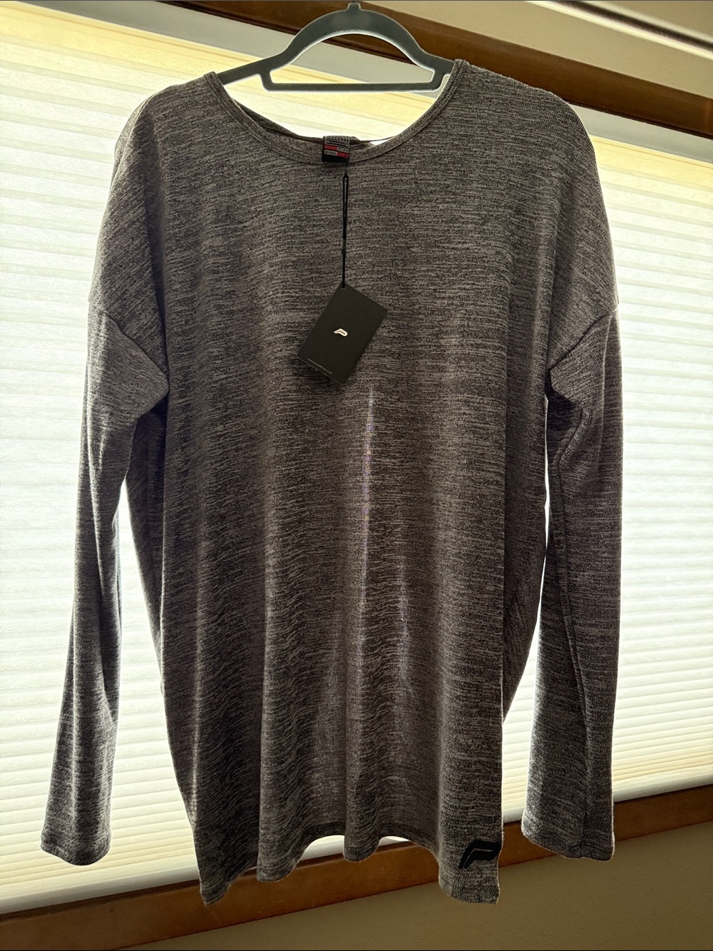 Women's Long-Sleeve Heathered Gray Tee - Lightweight Crew